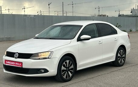 Volkswagen Jetta VI, 2014 год, 1 150 000 рублей, 1 фотография