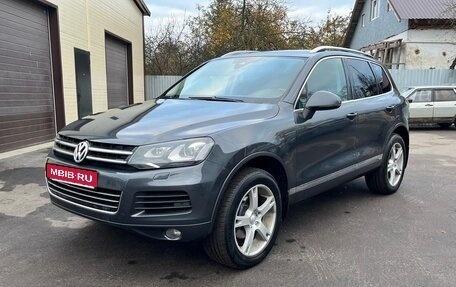 Volkswagen Touareg III, 2013 год, 1 980 000 рублей, 1 фотография