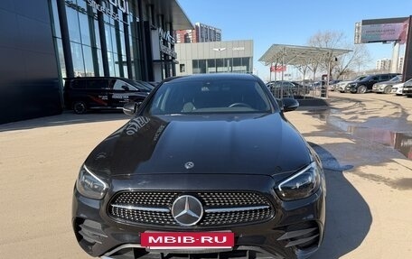 Mercedes-Benz E-Класс, 2021 год, 4 777 000 рублей, 2 фотография