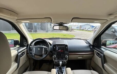 Land Rover Freelander II рестайлинг 2, 2010 год, 1 700 000 рублей, 11 фотография