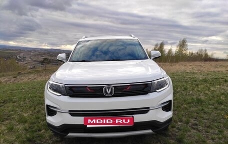 Changan CS35 Plus, 2020 год, 1 900 000 рублей, 3 фотография