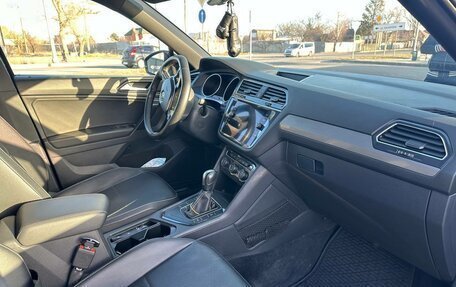 Volkswagen Tiguan II, 2020 год, 3 350 000 рублей, 4 фотография