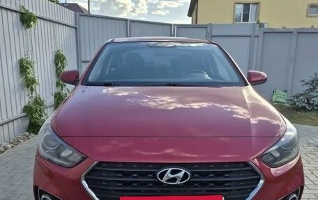 Hyundai Solaris II рестайлинг, 2017 год, 1 450 000 рублей, 4 фотография
