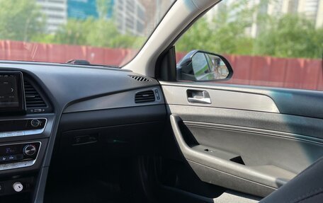 Hyundai Sonata VII, 2017 год, 1 650 000 рублей, 5 фотография