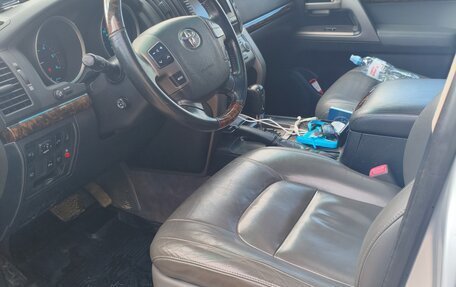 Toyota Land Cruiser 200, 2008 год, 2 600 000 рублей, 3 фотография