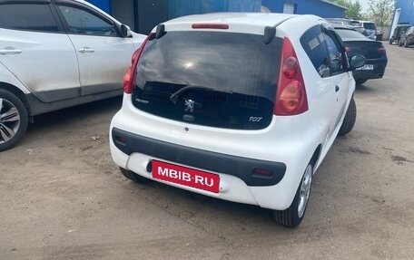 Peugeot 107 I рестайлинг, 2011 год, 270 000 рублей, 2 фотография