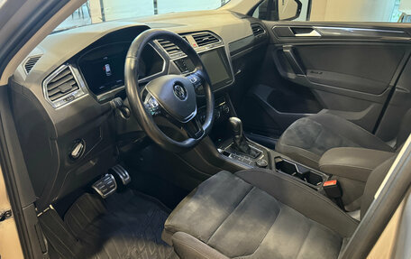 Volkswagen Tiguan II, 2018 год, 2 290 000 рублей, 10 фотография