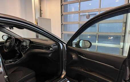 Toyota Camry, 2022 год, 2 740 000 рублей, 24 фотография