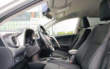 Toyota RAV4, 2016 год, 2 100 000 рублей, 20 фотография