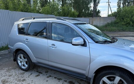 Mitsubishi Outlander III рестайлинг 3, 2012 год, 1 400 000 рублей, 7 фотография