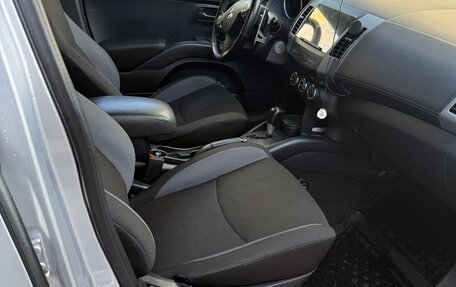 Mitsubishi Outlander III рестайлинг 3, 2012 год, 1 400 000 рублей, 4 фотография