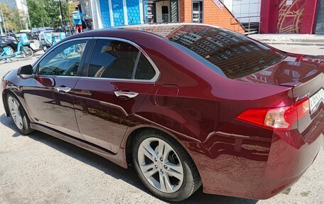 Honda Accord VIII рестайлинг, 2012 год, 1 300 000 рублей, 3 фотография