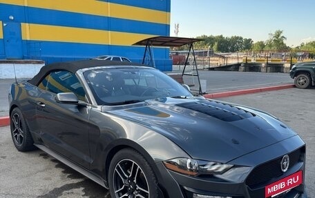 Ford Mustang VI рестайлинг, 2020 год, 2 850 000 рублей, 6 фотография