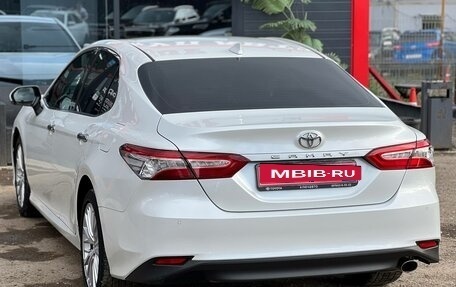 Toyota Camry, 2020 год, 2 940 000 рублей, 9 фотография