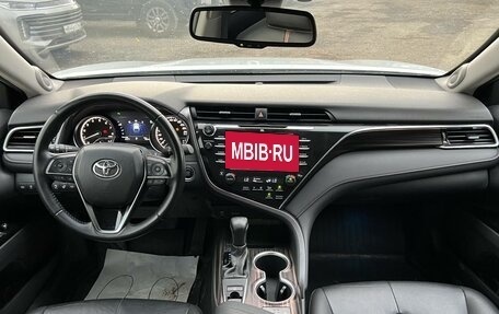 Toyota Camry, 2020 год, 2 940 000 рублей, 14 фотография