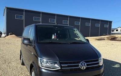 Volkswagen Multivan T6 рестайлинг, 2018 год, 3 850 000 рублей, 1 фотография