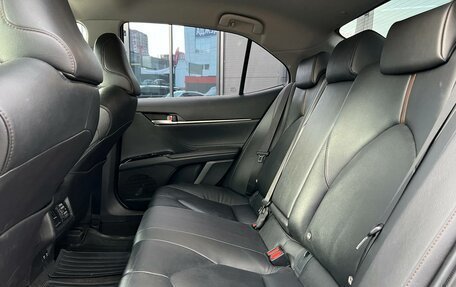 Toyota Camry, 2020 год, 2 940 000 рублей, 18 фотография