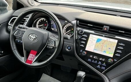 Toyota Camry, 2020 год, 2 940 000 рублей, 23 фотография