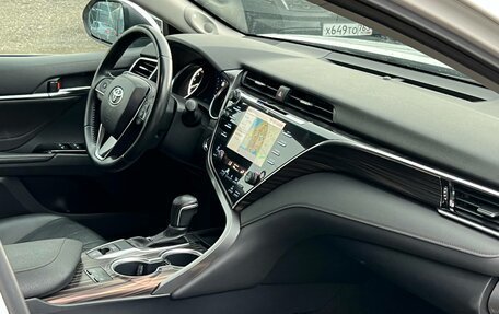 Toyota Camry, 2020 год, 2 940 000 рублей, 27 фотография