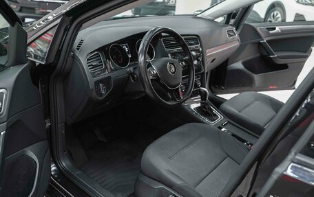 Volkswagen Golf VII, 2019 год, 1 300 000 рублей, 6 фотография