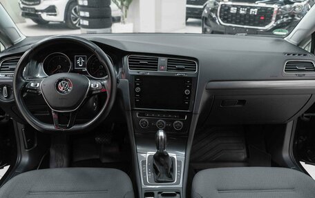 Volkswagen Golf VII, 2019 год, 1 300 000 рублей, 9 фотография