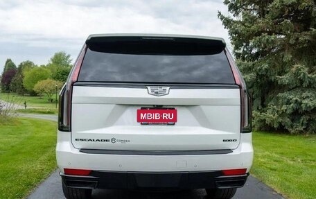 Cadillac Escalade V, 2024 год, 13 432 000 рублей, 5 фотография