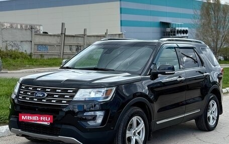 Ford Explorer VI, 2016 год, 2 650 000 рублей, 3 фотография