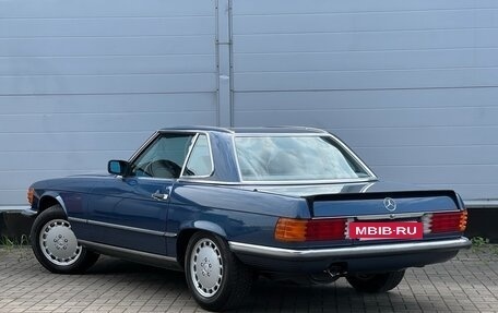 Mercedes-Benz SL-Класс, 1985 год, 15 000 000 рублей, 11 фотография