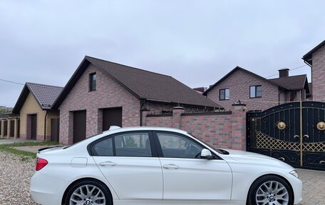 BMW 3 серия, 2014 год, 1 645 000 рублей, 10 фотография