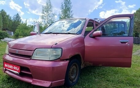Nissan Cube II, 2001 год, 160 000 рублей, 18 фотография
