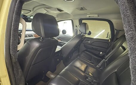 Chevrolet Tahoe III, 2010 год, 2 200 000 рублей, 5 фотография