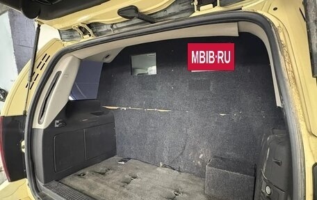 Chevrolet Tahoe III, 2010 год, 2 200 000 рублей, 6 фотография