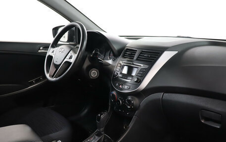 Hyundai Solaris II рестайлинг, 2015 год, 835 000 рублей, 9 фотография
