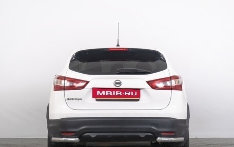 Nissan Qashqai, 2016 год, 1 799 000 рублей, 5 фотография