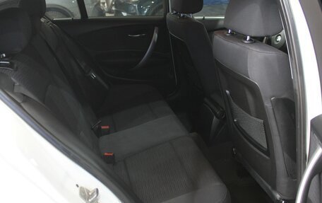 BMW 1 серия, 2010 год, 650 000 рублей, 15 фотография