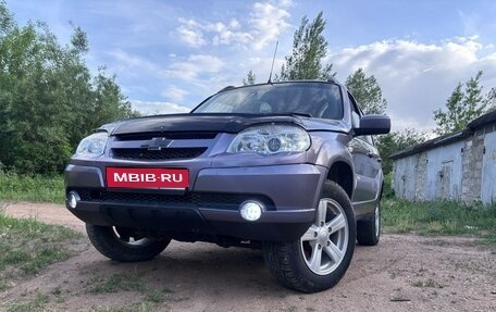 Chevrolet Niva I рестайлинг, 2015 год, 625 000 рублей, 1 фотография