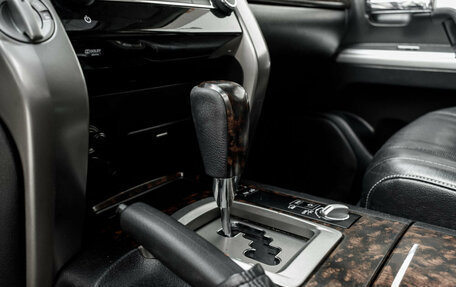 Toyota Land Cruiser 200, 2013 год, 3 750 000 рублей, 25 фотография
