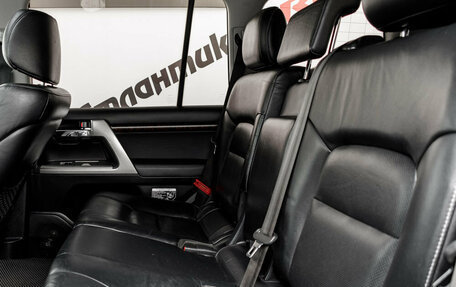 Toyota Land Cruiser 200, 2013 год, 3 750 000 рублей, 29 фотография