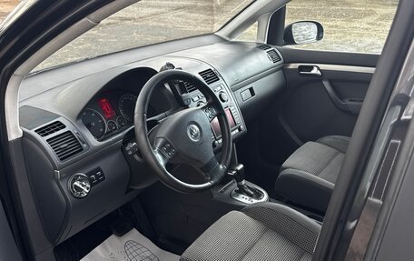 Volkswagen Touran III, 2005 год, 499 000 рублей, 17 фотография