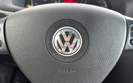 Volkswagen Touran III, 2005 год, 499 000 рублей, 22 фотография
