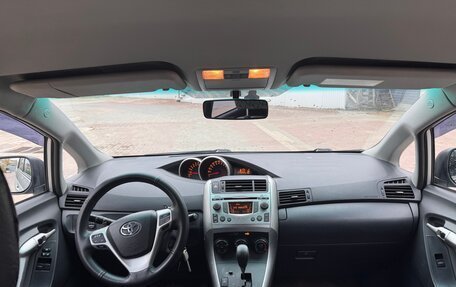 Toyota Verso I, 2012 год, 980 000 рублей, 9 фотография