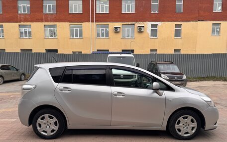 Toyota Verso I, 2012 год, 980 000 рублей, 8 фотография