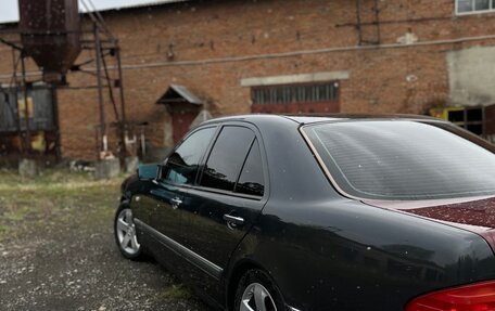 Mercedes-Benz E-Класс, 1997 год, 730 000 рублей, 4 фотография