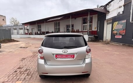 Toyota Verso I, 2012 год, 980 000 рублей, 6 фотография