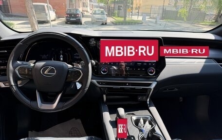 Lexus RX IV рестайлинг, 2025 год, 11 550 000 рублей, 17 фотография