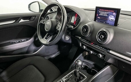 Audi A3, 2017 год, 2 247 000 рублей, 9 фотография