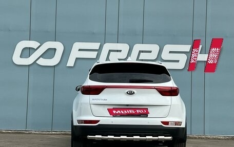 KIA Sportage IV рестайлинг, 2018 год, 2 089 000 рублей, 4 фотография
