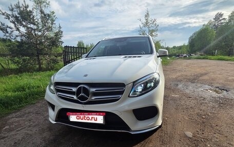 Mercedes-Benz GLE, 2017 год, 3 200 000 рублей, 3 фотография