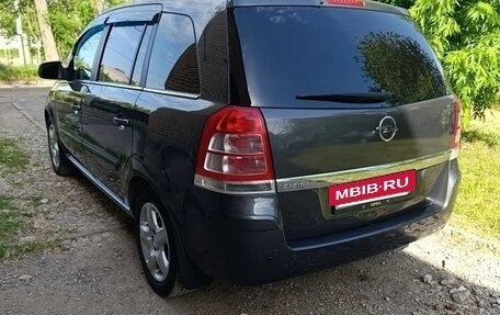 Opel Zafira B, 2011 год, 1 100 000 рублей, 2 фотография