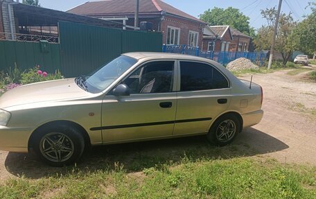 Hyundai Accent II, 2005 год, 420 000 рублей, 2 фотография